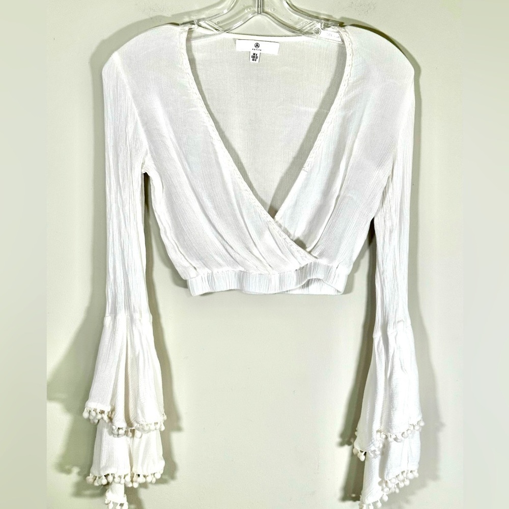 Women's Deep V Bell Sleeve Crop Top